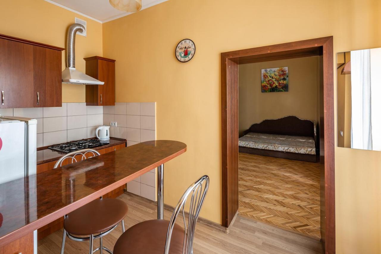 Apartment On Yana Zhizhky Leópolis Exterior foto