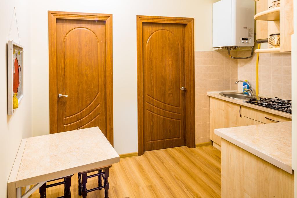 Apartment On Yana Zhizhky Leópolis Exterior foto